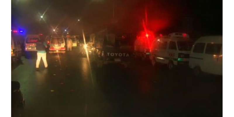 کراچی ائیرپورٹ پر فائر برگیڈ گاڑیوں‌میں تیل موجود نہیں! آگ بھجانا ..