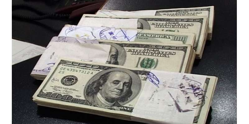 کراچی ،انٹر بینک میں ڈالر کے مقابلے روپے کی قدر ایک بار گر گئی ،اوپن ..