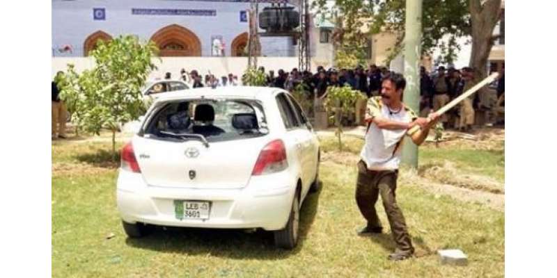 ماڈل ٹاؤن لاہور میں گاڑیوں کو توڑنے والے گلو بٹ کی گرفتاری کا حکم