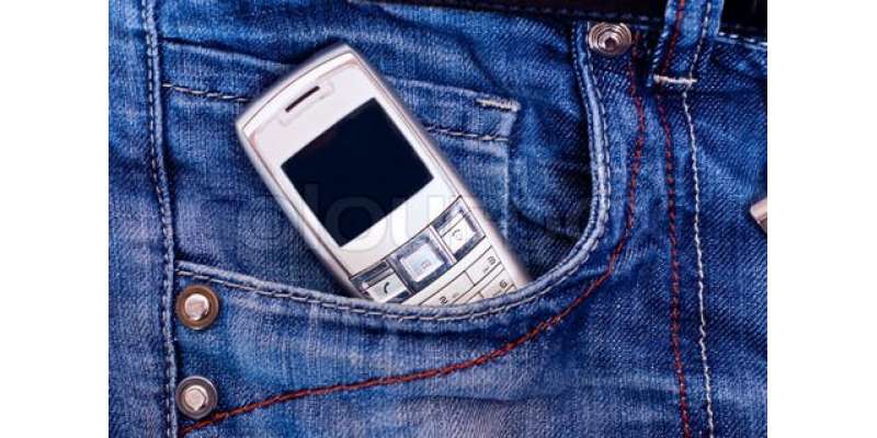موبائل فون پینٹ کی جیب میں رکھنے سے مردانہ صلاحیت کمزور ہو سکتی ہے،تحقیق