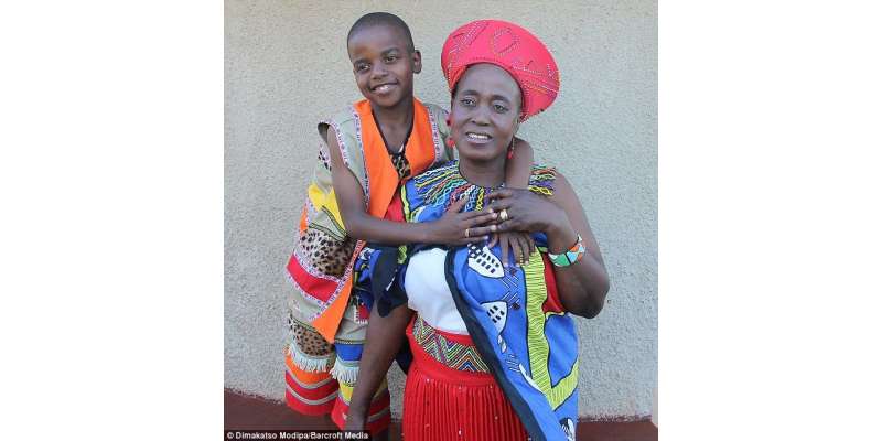 جنوبی افریقہ میں نو سالہ بچے کی 62 سالہ خاتون سے شادی، مہمان پانچ بچوں ..
