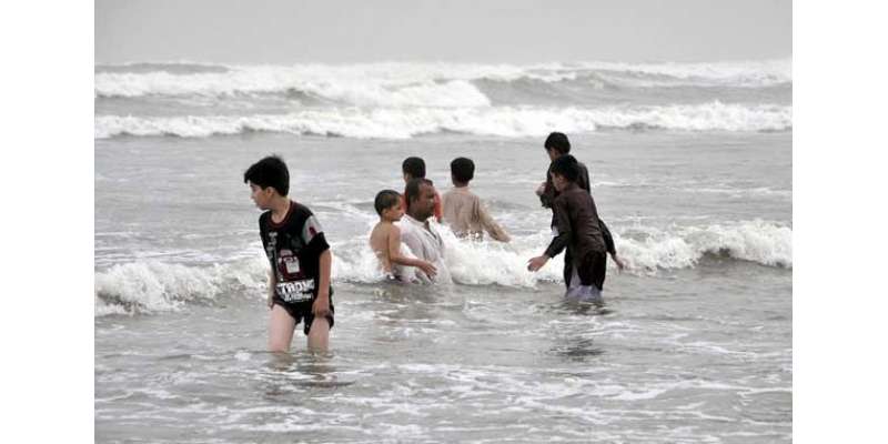 کراچی میں سمندر لاشیں اُگلنے لگا، مزید 6 افراد کی لاشیں نکال لی گئیں، ..