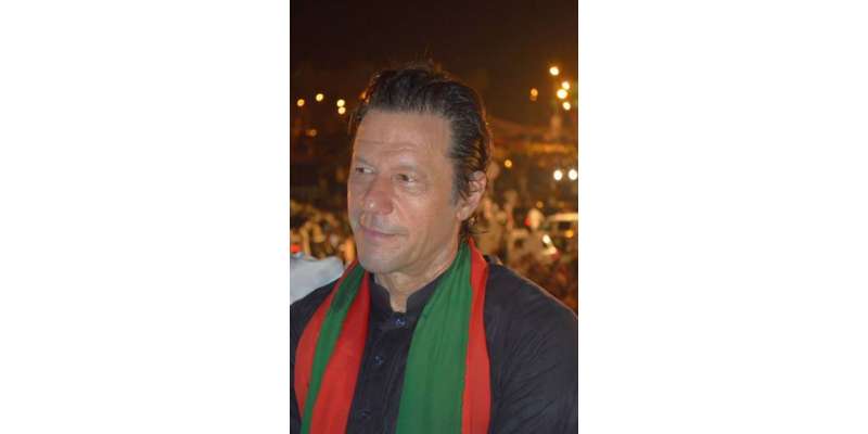 عمران خان نے وزیراعظم کو ایک مہینے کی چھٹی پر جانے کی تجویز دیدی۔۔ بیرون ..
