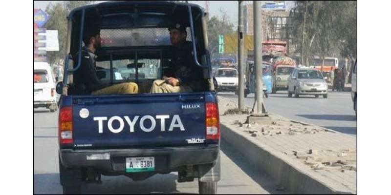 فیصل آباد، کھانے کے پیسے مانگنے پر پولیس اہلکاروں کی فائرنگ، 4 افراد ..