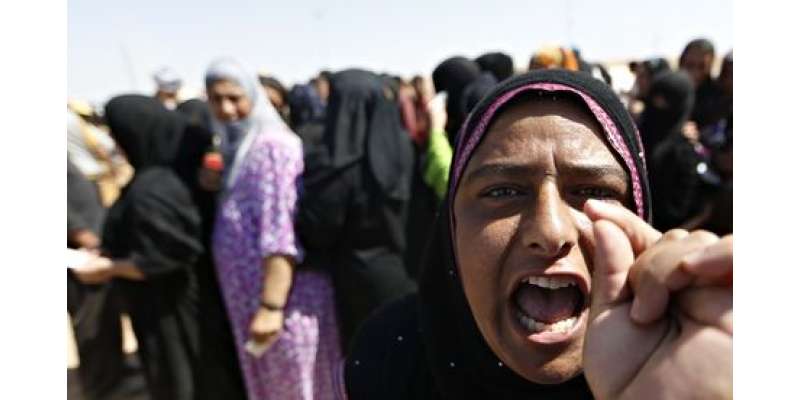 داعش کے زیر کنٹرول علاقوں میں محرم کے بغیر عورت کے گھر سے نکلنے پر پابندی ..