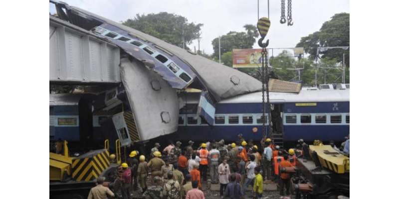 اترپردیش میں دو مسافر ٹرینوں میں تصادم ، 12 افراد ہلاک ، 45 زخمی