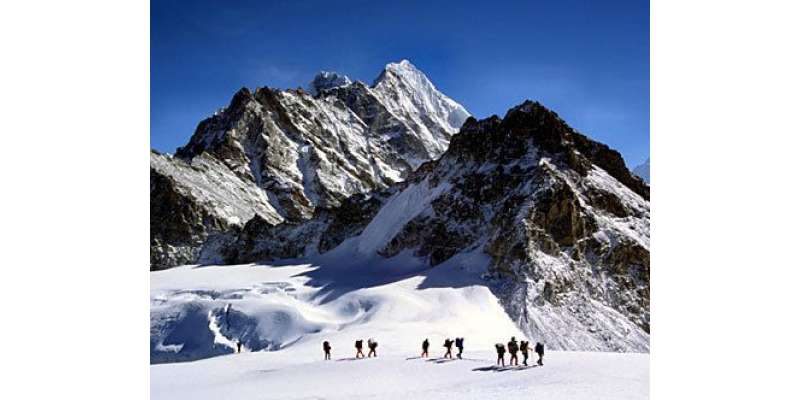 نیپال ، ہمالیہ کی پہاڑ پر برف کے طوفان میں پھنس جانے سے 17 کوہ پیما ہلاک، ..