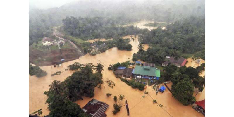 ملائیشیا میں بارش،سیلاب نے 5افراد کی جان لے لی ]ایک لاکھ سے زائد بے گھر ..