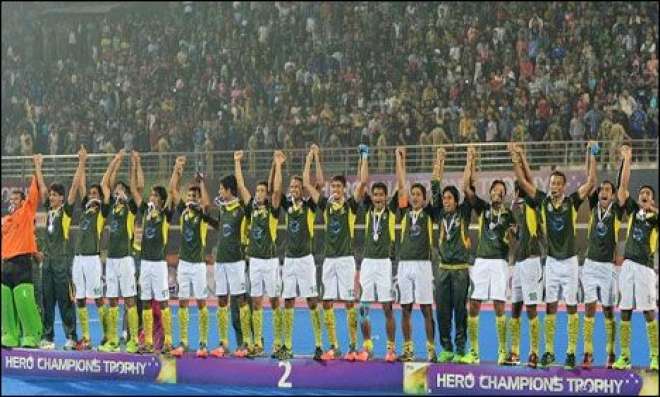 بھارت میں ہونیوالی چیمپئنز ٹرافی میں شاندار پرفارمنس کے بعد پاکستان ہاکی ٹیم کی عالمی درجہ بندی بہتر ‘ گرین شرٹس ایک مرتبہ پھر ٹاپ 10میں آگئے