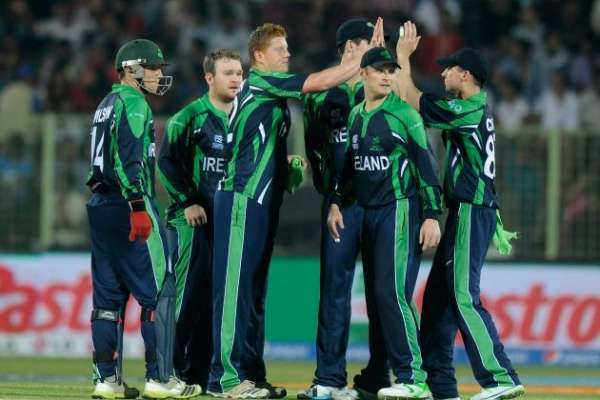 آئر لینڈ نے ورلڈ کپ میں ویسٹ انڈیز کواپ سیٹ کرکے پاکستان سمیت گروپ بی میں شامل دیگر ٹیموں کیلئے خطرے کی گھنٹے بجا دی