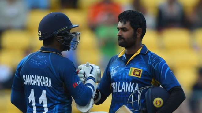 سری لنکا نے لوہیرو تھرمانے اور کمار سنگاکارا کی سنچریوں کی بدولت انگلینڈ کو 9 وکٹوں سے شکست دیدی