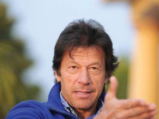 کپتان اور کھلاڑیوں کا خود پر حد سے زیادہ پریشر لینا شکست کا باعث بنتا ہے: عمران خان