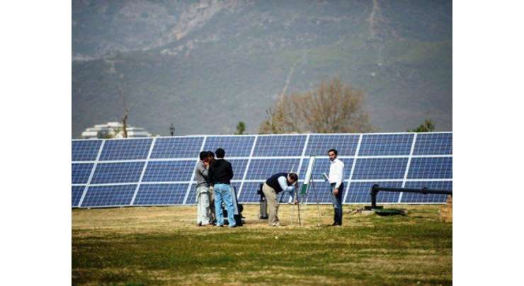 شمسی توانائی سے چلنے والا 100میگا واٹ کا منصوبہ مکمل ، چند دنو ں میں بجلی کی پیداوار شروع کر دے گا‘3برس کے دوران چین کے تعاون سے بجلی کے کئی منصوبے کام شروع کردیں گے، رکن پنجاب اسمبلی عرفان دولتانہ کا بیان