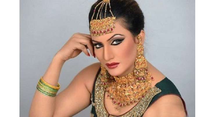 صائمہ خان نے اونچی آواز میں بولنے پر اداکارہ آفر ین کو ڈانٹ پلادی‘ آفر ین نے صائمہ سے معذر ت کر لی