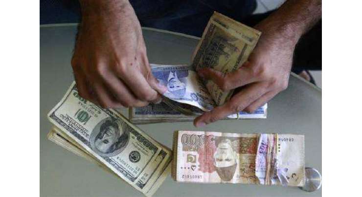 کراچی،انٹربینک اور اوپن مارکیٹ میں ڈالر کے سامنے پاکستانی روپیہ دباوٴ کا شکار ہوگیا