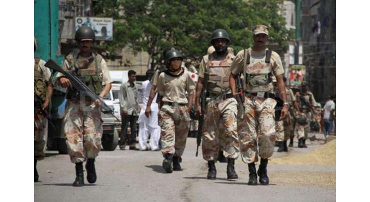 کراچی : رینجرز کا کورنگی میں سیاسی جماعت کے دفتر پر چھاپہ