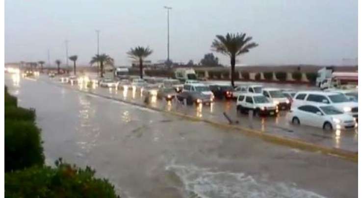 سعودی عرب کے مختلف شہروں میں ہلکی اور تیز بارش ‘ تعلیمی ادارے بند رہے