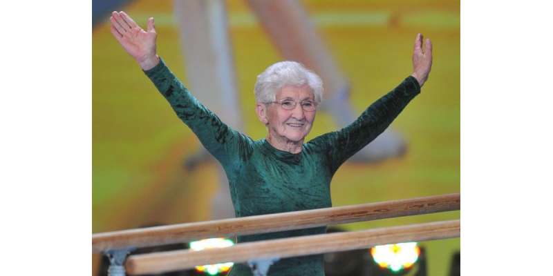 جرمنی کی 90 سالہ جمناسٹ خاتون نے شاندار کرتب دکھا کر سب کو حیران کر دیا