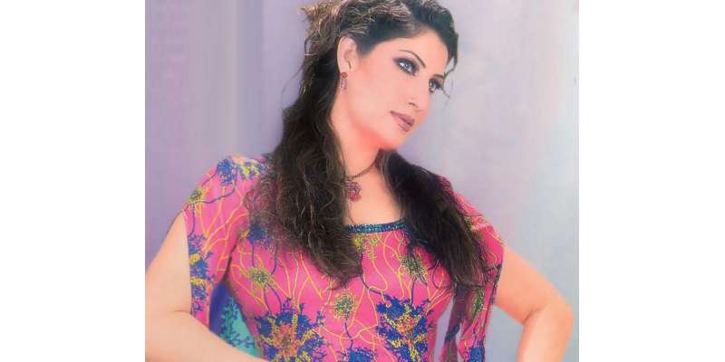 اداکارہ صائمہ نور کراچی سے لاہو رواپس پہنچ گئیں