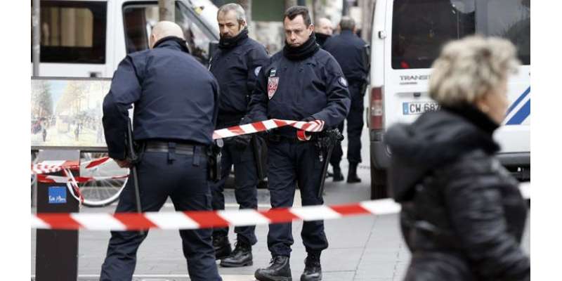 فرانس کے یہودی سینٹر کے باہر حملہ، دو فوجی زخمی