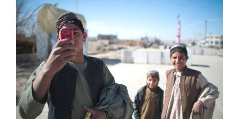 افغان نوجوانوں کو شدت پسندی سے بچانے کیلئے یوتھ پالیسی کا اعلان
