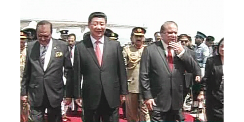 چینی صدر تاریخی دورے پر پاکستان پہنچ گئے