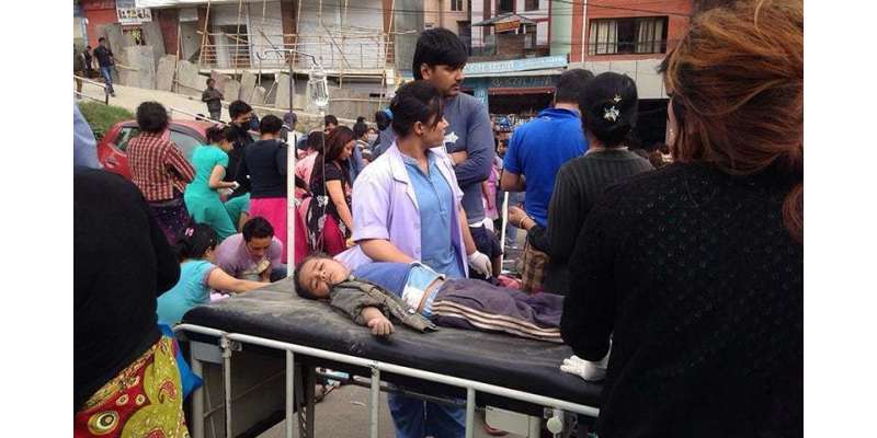 نیپال اور بھارت میں تباہ کن زلزلے کے باعث 700 سے زائد افراد ہلاک، سیکڑوں ..
