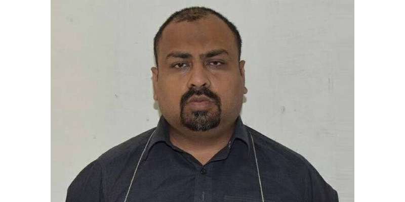 کراچی : نائن زیرو سے گرفتار فیصل موٹا اور فرحان شبیر عدالت میں پیش، ..
