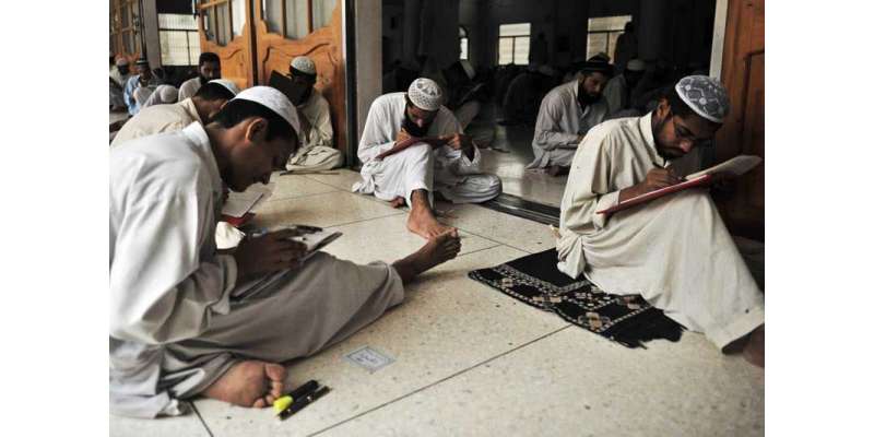 کراچی،قومی ایکشن پلان کے تحت 167 غیر رجسٹرڈ مدارس سیل کردیئے گئے