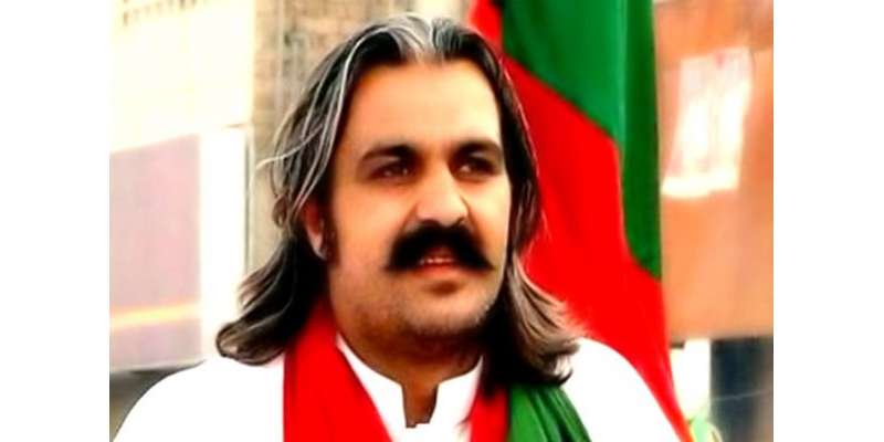 پاکستان تحریک انصاف کے صوبائی وزیر علی امین گنڈا پور نے گرفتاری دے ..