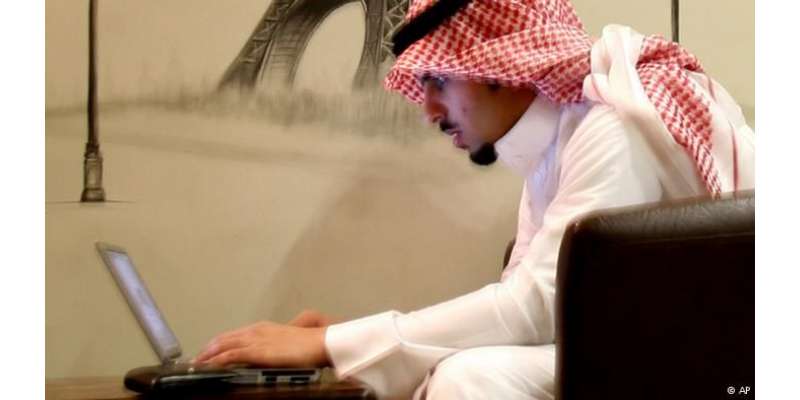 سعودی شہریوں کو ویکی لیکس کی ویب سائٹ پر جاری کردہ دستاویزات پڑھنے ..