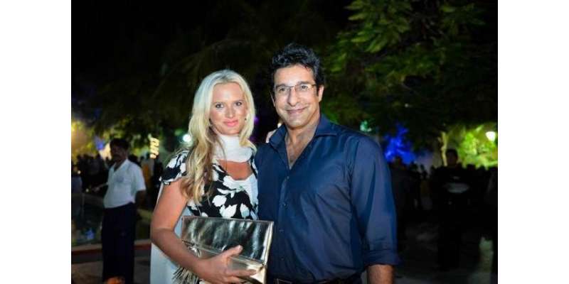 وسیم اکرم آج اپنی شادی کی دوسری سالگرہ منا رہے ہیں