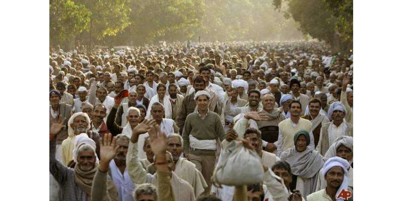 نئی دہلی : بھارتی حکومت کے ستائے ہوئے کسانوں نے یوم آزادی پر حکومت سے ..