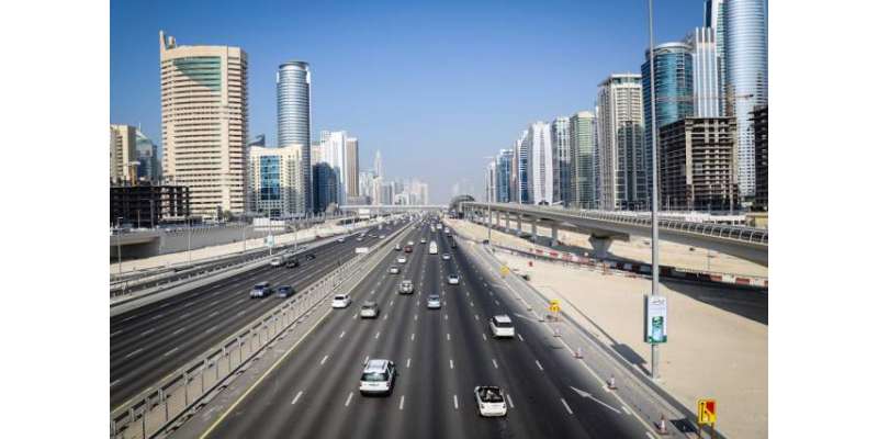 متحدہ عرب امارات نے پٹرول کی قیمت میں 4۔8 فیصد کمی کا اعلان کر دیا۔