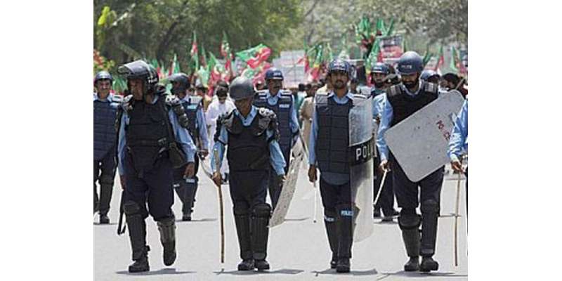 اسلام آباد : ہیلتھ رسک الاونس کی بحالی کے لیے ریلی، مظاہرین اور پولیس ..