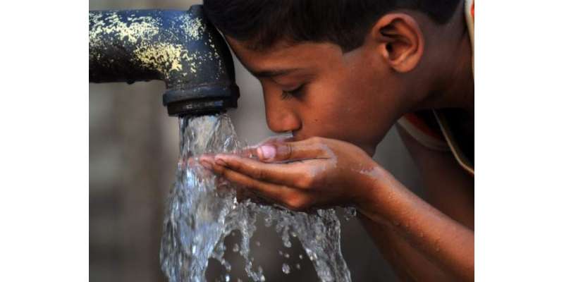 پاکستان میں مضر صحت پانی سے لگنے والی بیماریوں سے روزانہ سینکڑوں لوگ ..