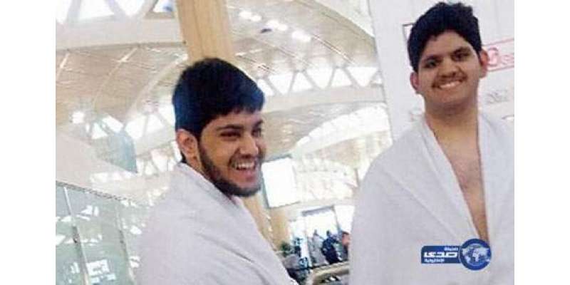 سعودی عرب : دو سعودی جوانوں نے پرواز میں‌سفر کے لیے احرام باندھ  کر ..