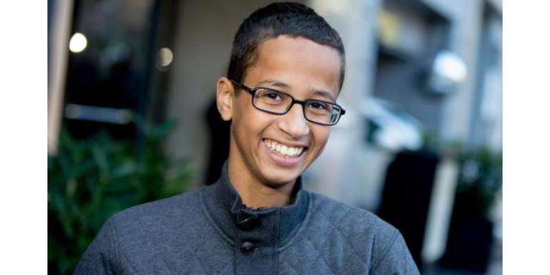 بم گھڑی بنانے کے الزام میں گرفتار ہونے والے اسکول کے بچے احمد محمد نے ..