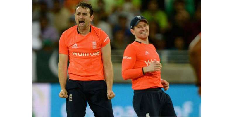 انگلینڈ نے پاکستان کو پہلے ٹی ٹوئنٹی میچ میں14 رنز سے شکست دے دی