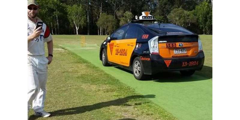 مقامی آسٹریلوی بلے باز کے چھکے نے ٹیکسی کا شیشہ توڑ دیا