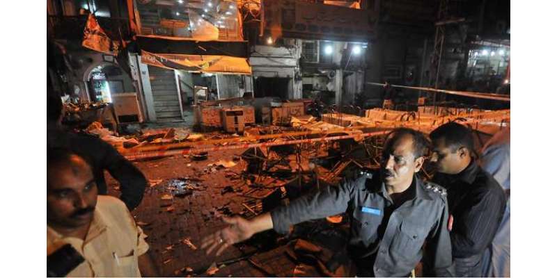 لاہور کے علاقے جوہر ٹاون مین کریکر حملہ