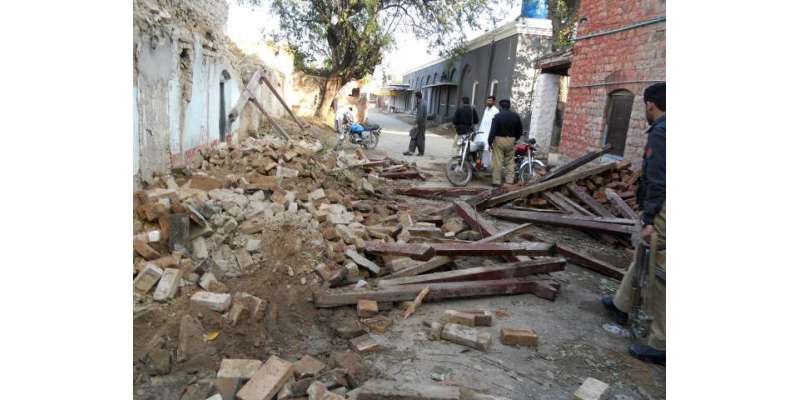 گزشتہ رات  ملک میں آنے والے زلزلے کے باعث 81 افراد زخمی جبکہ 1 خاتون جاں ..