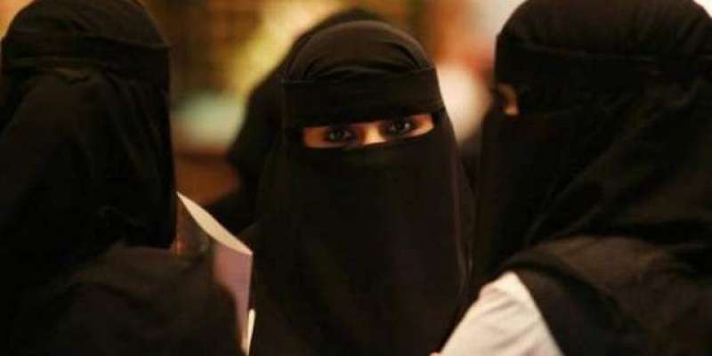 سعودی عرب میں مردوں کو حراساں کرنے کے جرم میں ایک ہی دن میں 16 خواتین ..