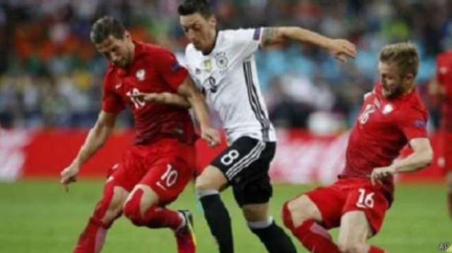 یورو کپ 2016 میں پولینڈ اور جرمنی کے درمیان کھیلا گیا میچ بغیر کسی نتیجے کے ختم ہو گیا