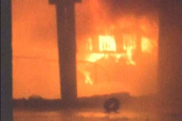 کراچی :ہوٹل آتشزدگی سے  بعض  کرکٹرز بھی متاثر ہوئے