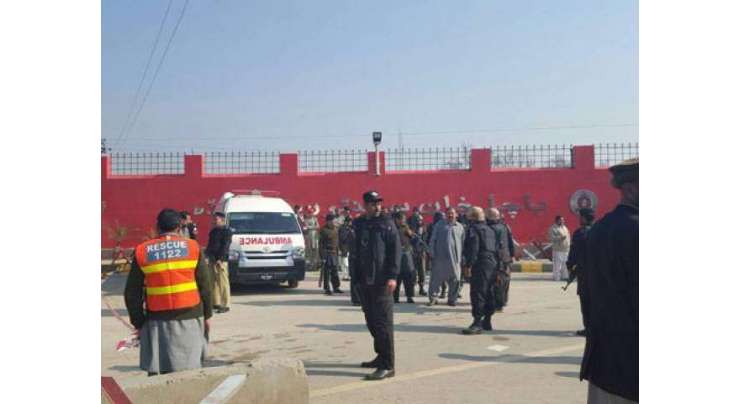 باچا خان یونیورسٹی میں مارے جانے والے دہشت گردوں کی لاشیں پشاور کے مردہ خانے پہنچا دی گئیں