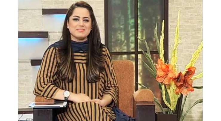 معروف ٹی وی میزبان ناجیہ بیگ نے مشہور کامیڈی پروگرام حسب حال کو خیر آباد کہہ دیا