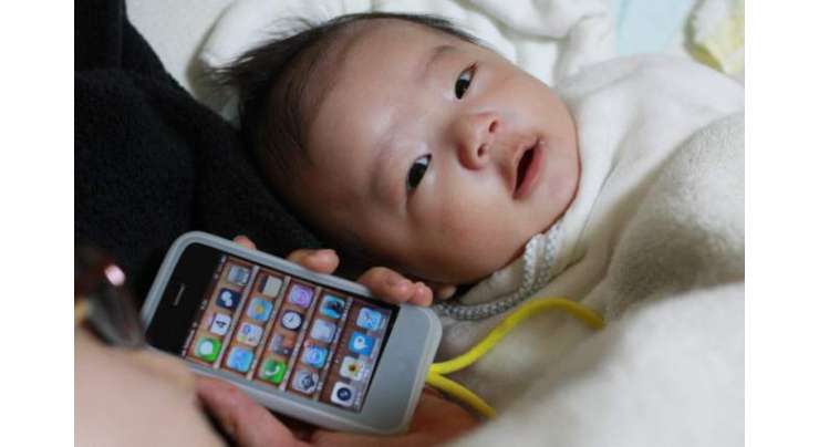 چین میں میں ایک شخص نے آئی فون خریدنے کے لئے اپنی 18 دن کی بچی کو آن لائن فروخت کردیا