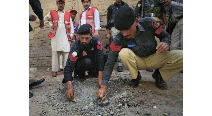 پشاور : رنگ روڈ پر فائرنگ ، کرنل طارق غفور شہید۔ پولیس