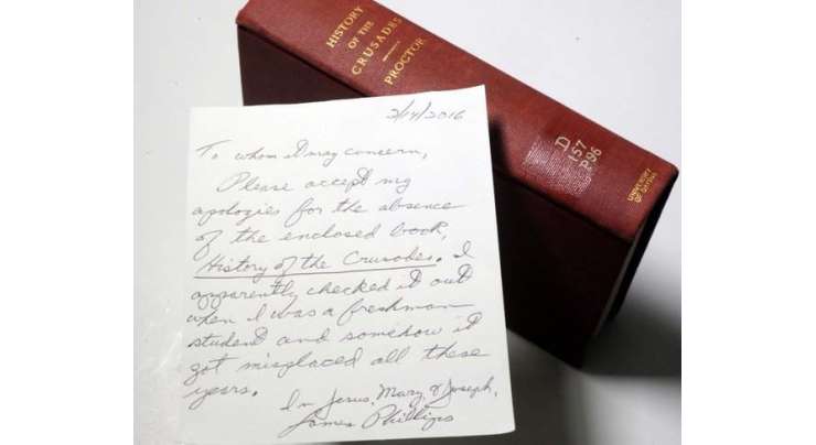 طالب علم کو 50سال بعد لائبریری کی کتاب واپس کرنا یاد آ ہی گیا